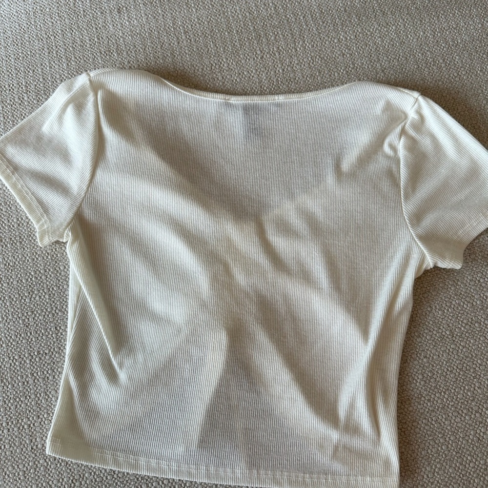 Cream Ruched V-Neck Top - Picture 4 of 4